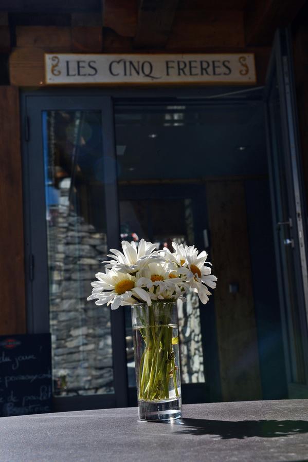 Maison De Famille Les 5 Freres Val-d'Isere Exterior foto