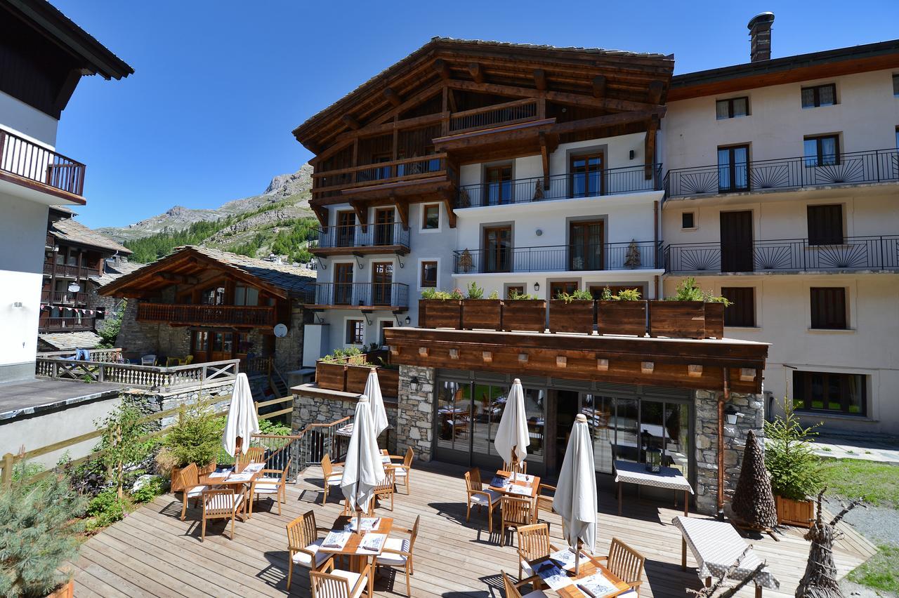 Maison De Famille Les 5 Freres Val-d'Isere Exterior foto