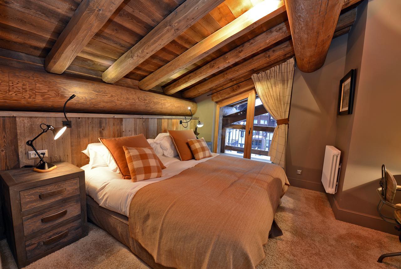 Maison De Famille Les 5 Freres Val-d'Isere Exterior foto